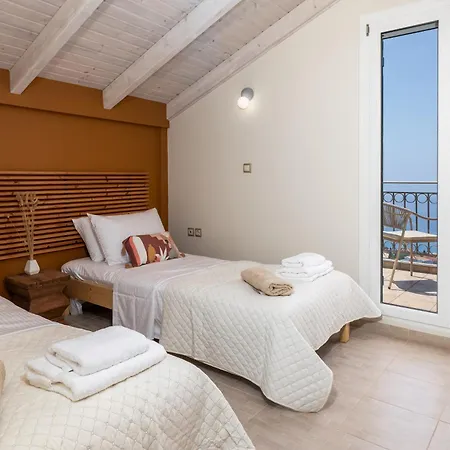 Trithea Seaview With Pool Quiet And Relaxing