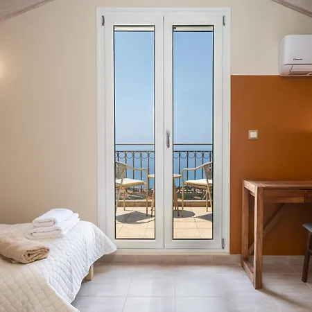 빌라 Trithea Seaview With Pool Quiet And Relaxing